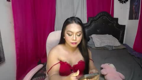 tsamandaxxx online show from 11-11-25, 03:56