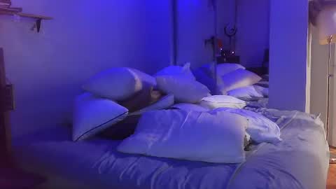 Snapshot of tsamberwhite007 chatting on 09-26-25, 11:03 Amber White online show from 09-26-25, 11:03