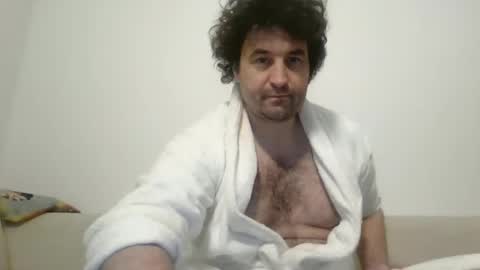 Snapshot of tsartan111 chatting on 12-19-25, 09:38 tsartan111 online show from 12-19-25, 09:38