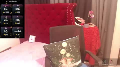 Snapshot of tsasianseductivehot chatting on 01-07-25, 12:20 YourBella online show from 01-07-25, 12:20