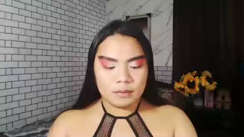 brianna online show from 10-10-25, 03:49