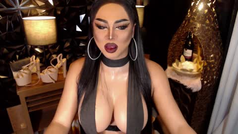 Snapshot of tsdarkdevon chatting on 01-20-25, 07:25 tsdarkdevon online show from 01-20-25, 07:25