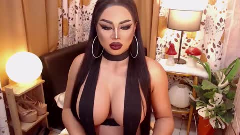 Snapshot of tsdarkdevon chatting on 01-25-25, 01:30 tsdarkdevon online show from 01-25-25, 01:30