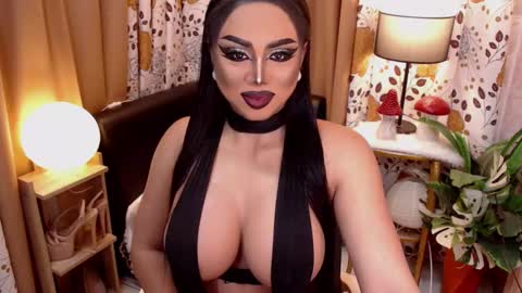 Snapshot of tsdarkdevon chatting on 01-29-25, 10:27 tsdarkdevon online show from 01-29-25, 10:27