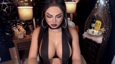 Snapshot of tsdarkdevon chatting on 02-10-25, 07:47 tsdarkdevon online show from 02-10-25, 07:47