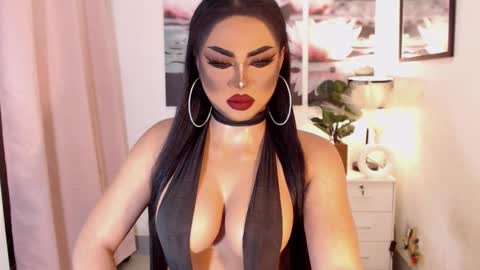 Snapshot of tsdarkdevon chatting on 02-21-25, 04:07 tsdarkdevon online show from 02-21-25, 04:07