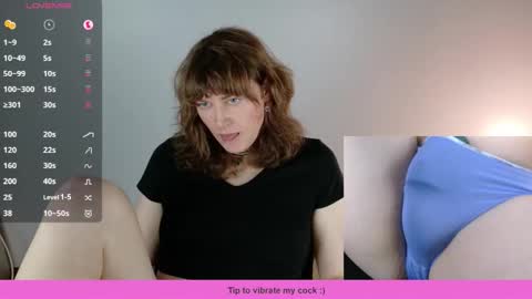 Snapshot of tsellieryder chatting on 12-18-25, 12:38 Ellie Ryder online show from 12-18-25, 12:38