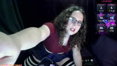 Snapshot of tsemilym chatting on 07-19-26, 08:56 tsemilym online show from 07-19-26, 08:56