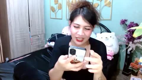 SHENA  online show from 01-20-25, 06:32