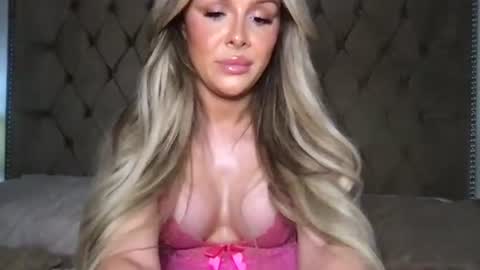 Snapshot of tsevaxx chatting on 06-19-26, 12:31 eva online show from 06-19-26, 12:31