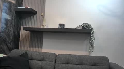 Lexi Longg online show from 04-15-26, 05:47