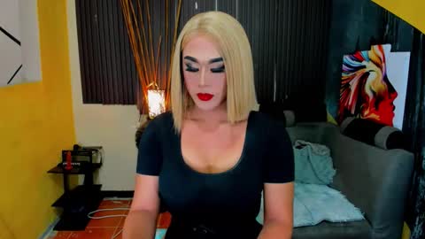 Nicoleeee online show from 01-18-26, 08:23