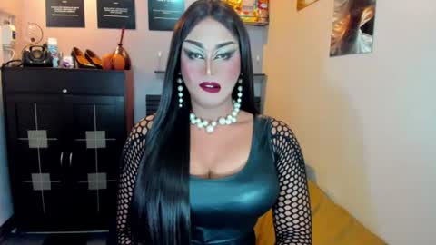Nicoleeee online show from 07-18-26, 07:39
