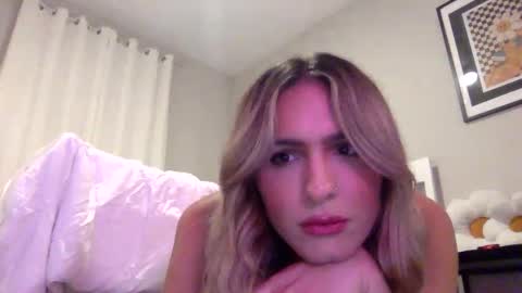 Snapshot of tsprinces chatting on 09-22-25, 12:45 tsprinces online show from 09-22-25, 12:45