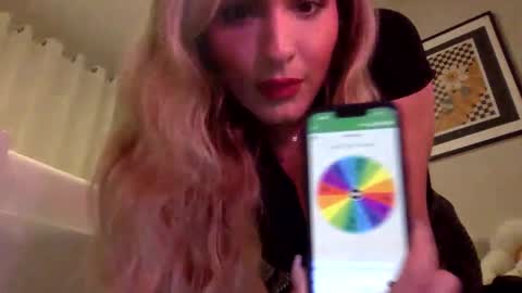 Snapshot of tsprinces chatting on 09-23-25, 01:52 tsprinces online show from 09-23-25, 01:52