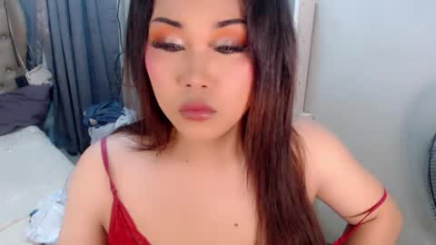 Snapshot of tsscarlett_xx chatting on 05-02-26, 06:07 jayvie online show from 05-02-26, 06:07