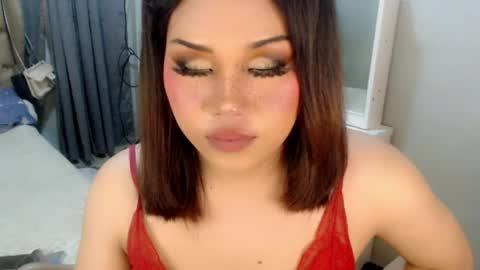Snapshot of tsscarlett_xx chatting on 05-08-26, 07:36 jayvie online show from 05-08-26, 07:36