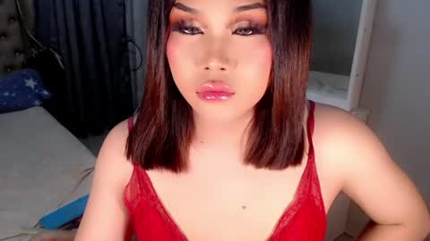 Snapshot of tsscarlett_xx chatting on 05-16-26, 07:45 jayvie online show from 05-16-26, 07:45
