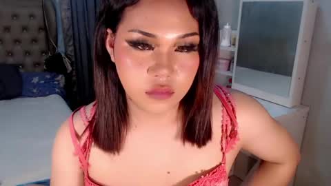 Snapshot of tsscarlett_xx chatting on 05-25-26, 12:16 jayvie online show from 05-25-26, 12:16