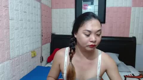 Snapshot of tssimplycutiets chatting on 02-24-26, 10:35 Kirei online show from 02-24-26, 10:35