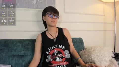 Snapshot of tsuki_maru chatting on 10-18-25, 10:54 Maru online show from 10-18-25, 10:54