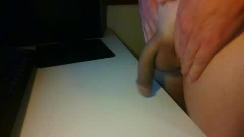 Snapshot of ttdiaz01 chatting on 12-05-25, 10:24 Portuga online show from 12-05-25, 10:24