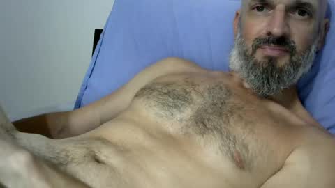 Snapshot of tu_bomberono chatting on 06-18-26, 07:18 tu_bomberono online show from 06-18-26, 07:18