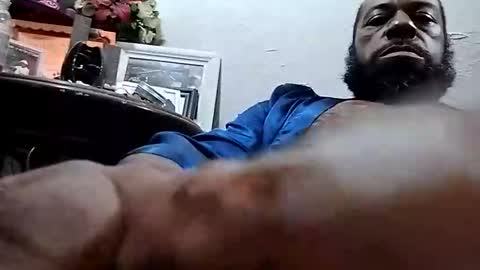 Snapshot of tubepleasure111 chatting on 04-06-26, 04:57 Tube online show from 04-06-26, 04:57