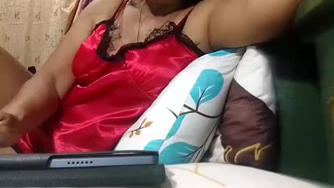 Mae online show from 02-12-26, 08:59