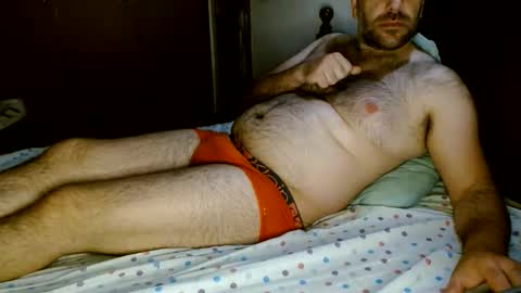 Snapshot of tuga_man_ chatting on 06-08-26, 11:49 tuga man online show from 06-08-26, 11:49