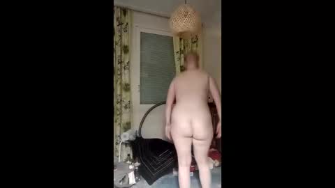 Snapshot of tuirantytteli2001 chatting on 12-16-25, 10:15 tuirantytteli2001 online show from 12-16-25, 10:15