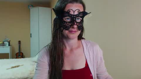 Snapshot of tukutie chatting on 06-28-26, 08:04 Milli online show from 06-28-26, 08:04