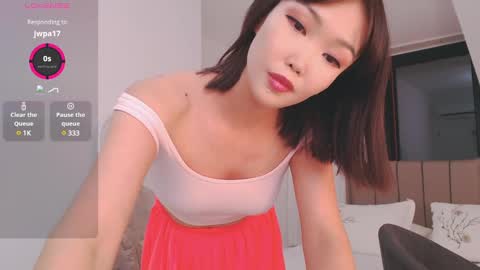 TumiLio online show from 12-17-24, 04:00