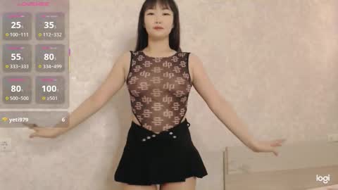 TumiLio online show from 09-12-25, 01:44