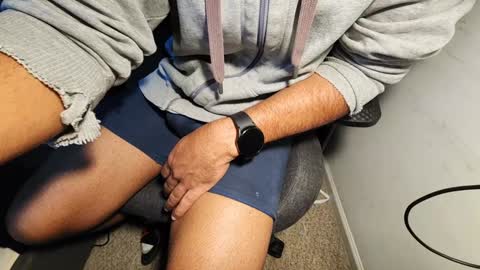 Snapshot of turealmoreno chatting on 12-31-24, 04:14 Taki online show from 12-31-24, 04:14