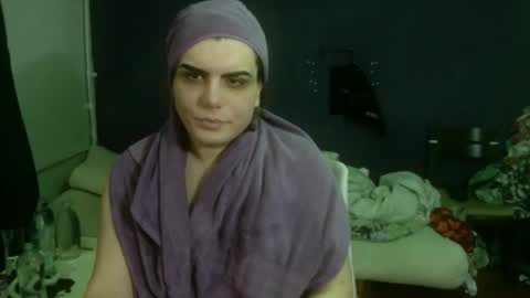 Snapshot of turkishtranswithsurgery chatting on 12-21-25, 11:50 turkishtranswithsurgery online show from 12-21-25, 11:50