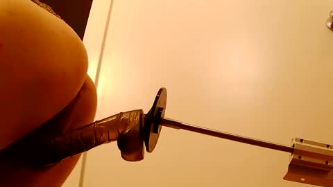 Snapshot of turnmetrans chatting on 03-12-26, 09:54 Turnmetrans online show from 03-12-26, 09:54