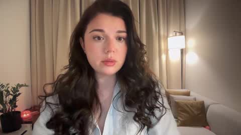 Snapshot of tutti_frutti_ chatting on 05-24-26, 08:25 Ariana online show from 05-24-26, 08:25