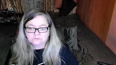 Lana online show from 02-23-25, 11:36