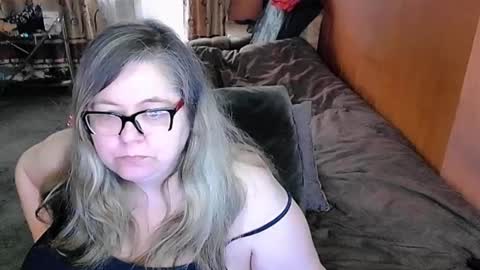 Lana online show from 03-12-25, 05:24