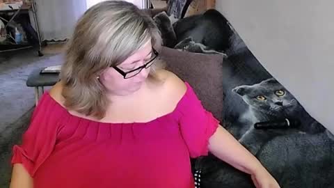 Lana online show from 09-16-25, 11:39