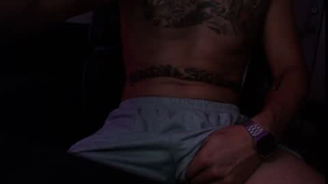 Snapshot of twackedntatted chatting on 12-19-24, 02:57 TwackedNTatted online show from 12-19-24, 02:57