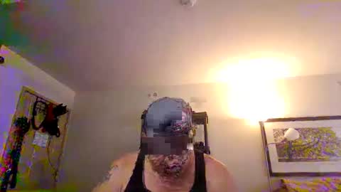 Snapshot of tweeter74 chatting on 01-12-26, 08:14 Tweeter74 online show from 01-12-26, 08:14