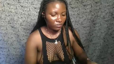 twerker_lyly online show from 10-02-25, 12:56