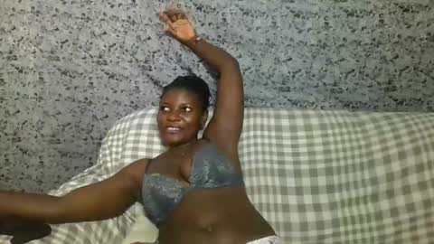 twerker_lyly online show from 10-19-25, 06:19