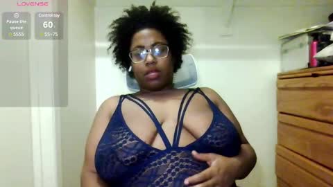 Snapshot of twiceasbadd_ chatting on 01-19-25, 06:20 onlyfanstwiceasbadd online show from 01-19-25, 06:20