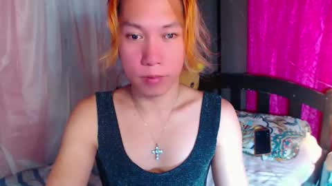 Snapshot of twilight_goddessxx chatting on 11-17-25, 10:37 VAL online show from 11-17-25, 10:37