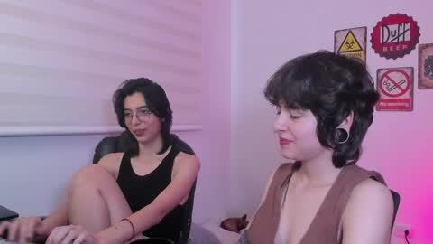 Eve  Lili online show from 04-19-26, 09:39