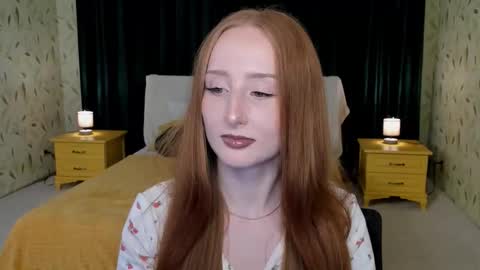 Snapshot of twilightserenade chatting on 11-04-25, 03:38 twilightserenade online show from 11-04-25, 03:38