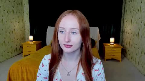 Snapshot of twilightserenade chatting on 11-16-25, 03:56 twilightserenade online show from 11-16-25, 03:56